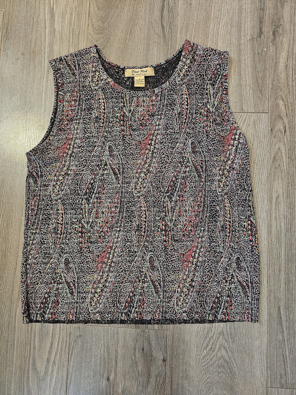 VINTAGE -Pleat Pleat By Rafael Multicolor Paisley-Print Sleeveless Knit Tank